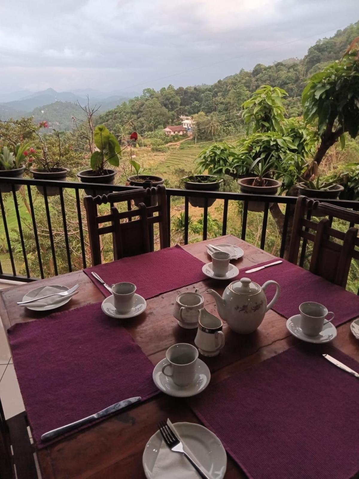 Kandy Ivy Mountain View Resort מראה חיצוני תמונה
