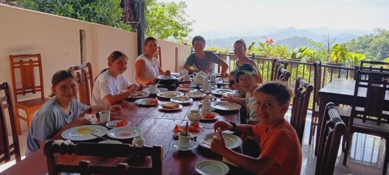 Kandy Ivy Mountain View Resort מראה חיצוני תמונה